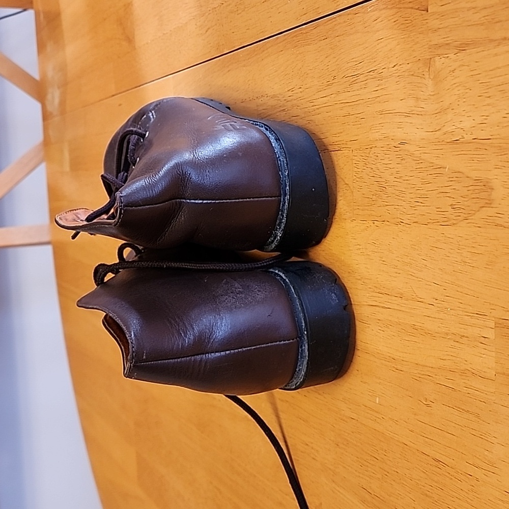 Boots - Picture 2 of 3